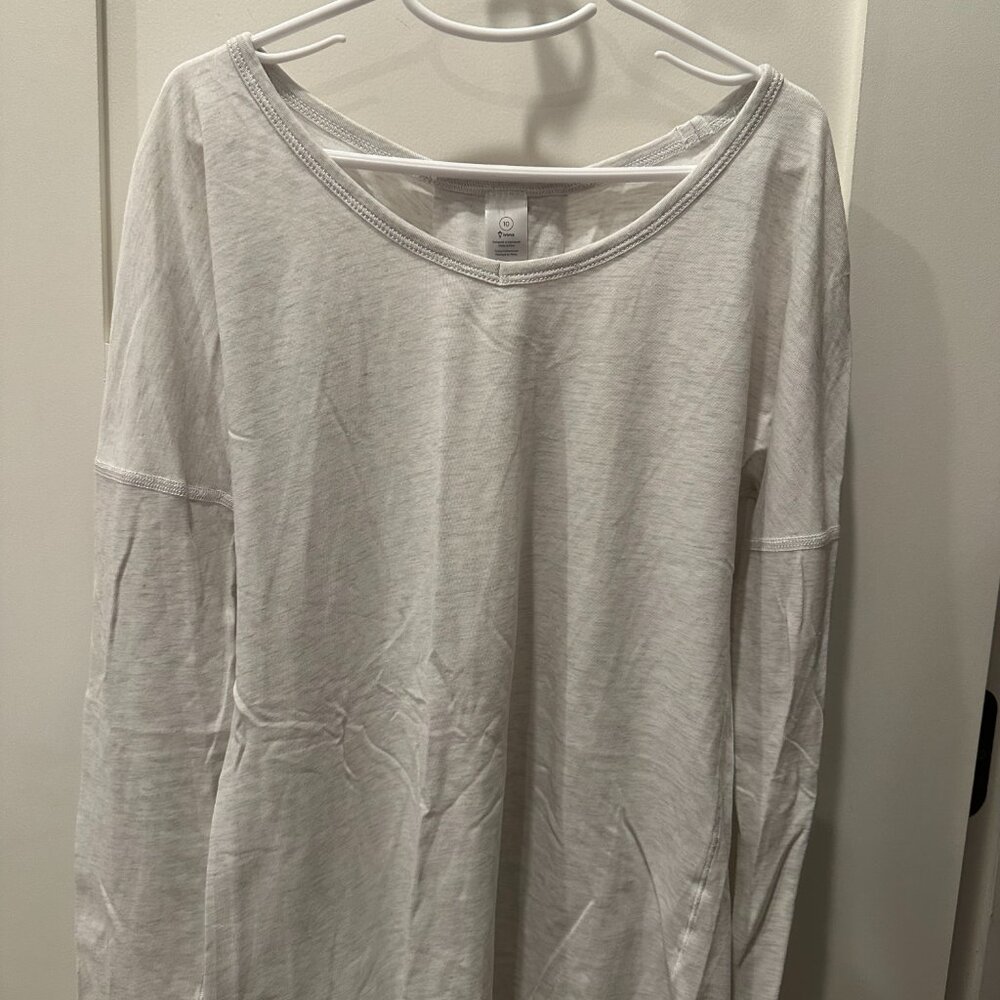 Ivivva Lululemon Girls Long Sleeve Cotton Tee